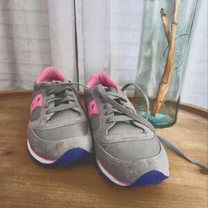 Saucony Jazz tennis shoe